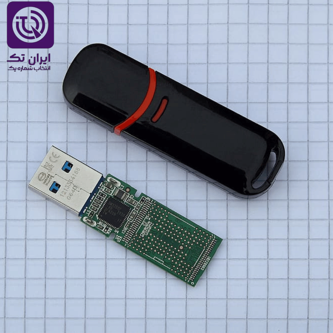 ساختار و نحوه عملکرد فلش مموری